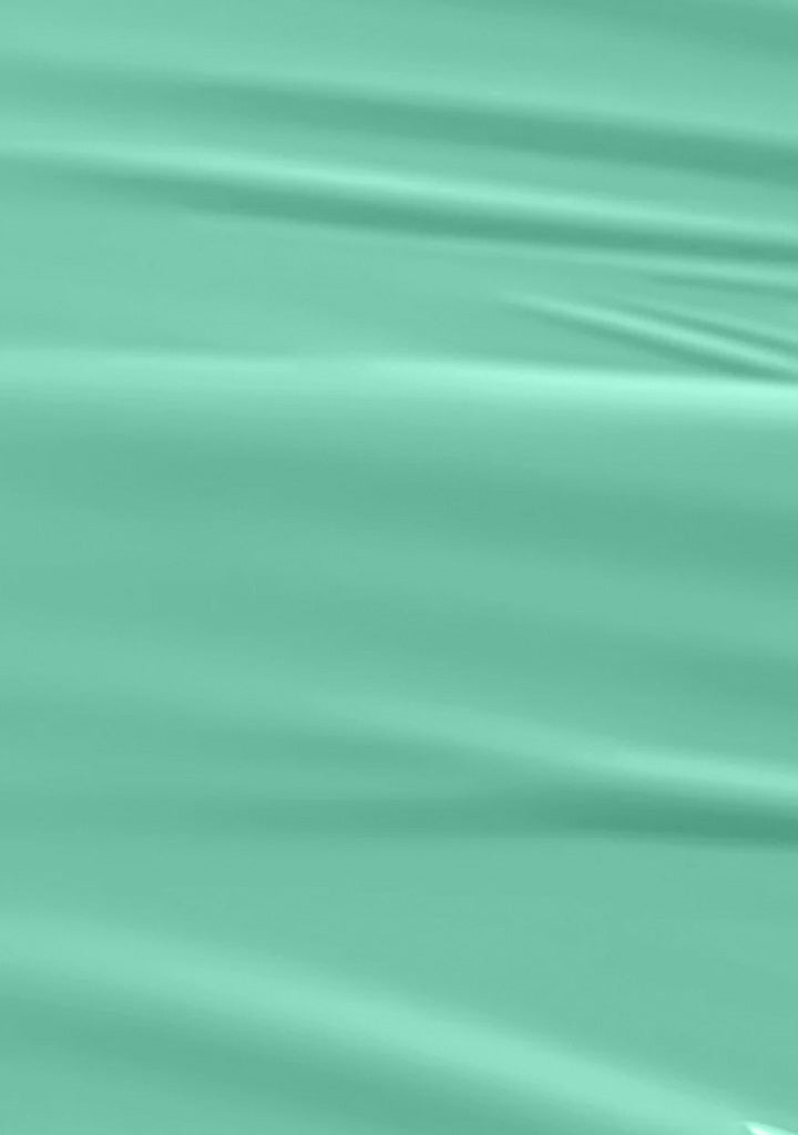 L 2736 – Seafoam Green Nail Polish – 15ml | High Gloss, Gel Like Finish Green Nail Polish | Breezy Seafoam Green Nail Lacquer