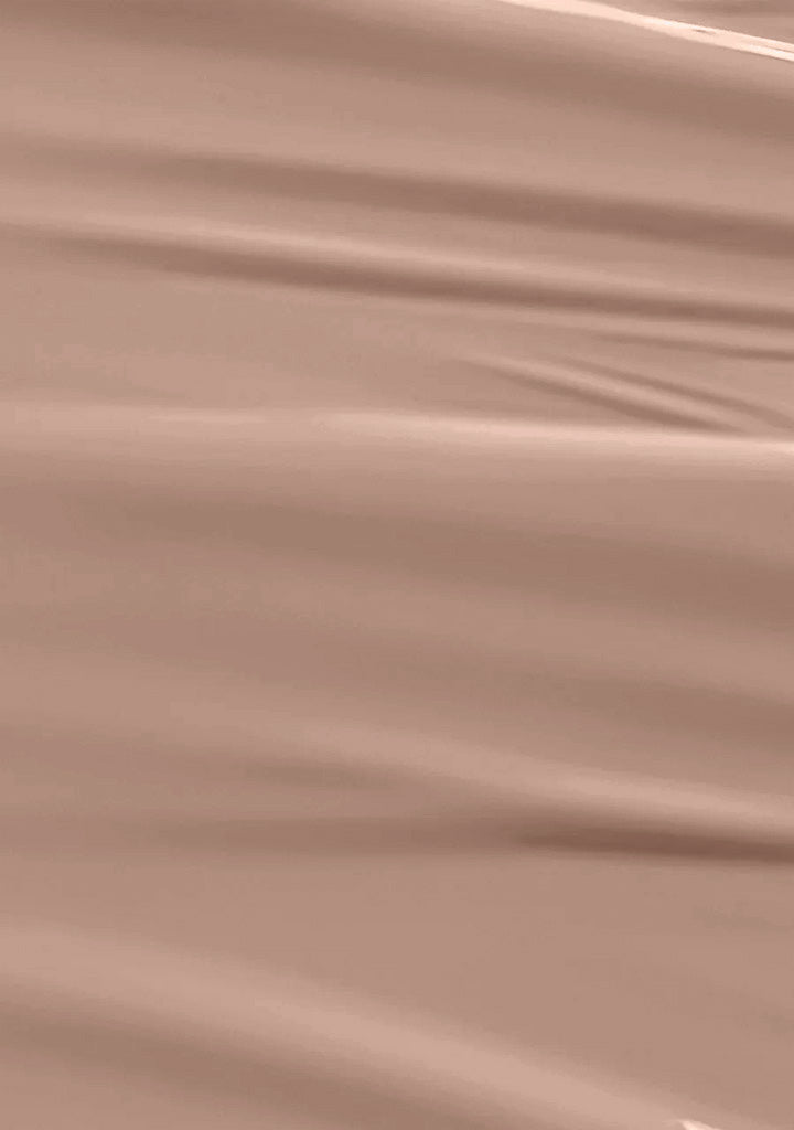 L 2746 – Warm Taupe Nail Polish – 15ml | High Gloss, Gel Like Finish Nude Nail Polish | Soft Earthy Neutral Nail Lacquer